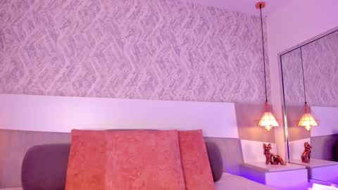 Aisha online show from October 20, 3:37 pm