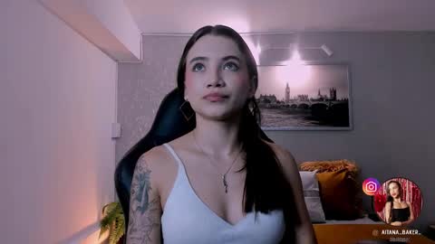 Snapshot of aitana_baker_ chatting on October 1, 8:03 pm little aitana  online show from October 1, 8:03 pm