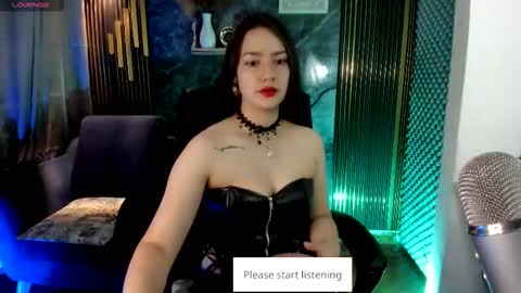 Snapshot of aitanacollins chatting on October 24, 3:02 am Miss Tatiana Independent Chaturbate Model online show from October 24, 3:02 am