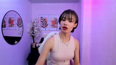 Azaka  online show from January 25, 12:19 pm