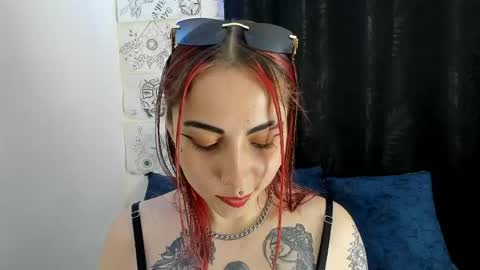  carolina  online show from April 16, 9:03 pm