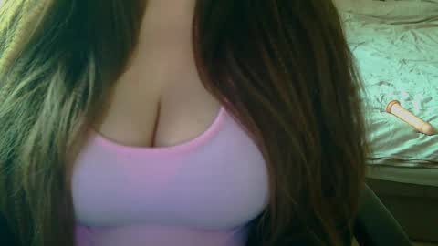 Alisha online show from April 14, 9:09 am