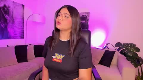 Alaia online show from February 21, 3:34 am