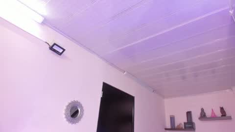 Maeve  online show from December 3, 11:10 am