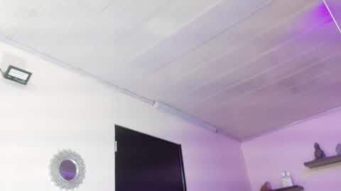 Maeve  online show from February 9, 10:28 am