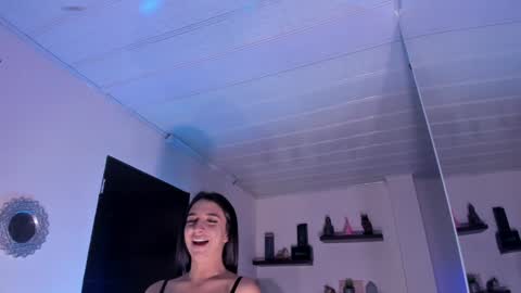 Maeve  online show from December 13, 10:51 am