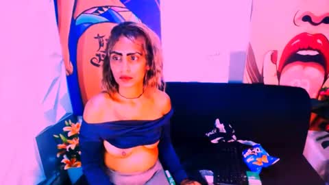 alanadelray online show from February 23, 5:12 pm