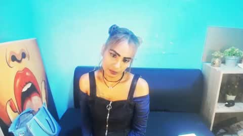 alanadelray online show from January 16, 7:38 am