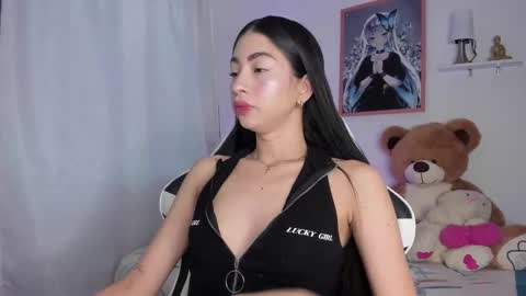    online show from February 6, 11:42 am