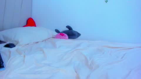 Snapshot of alaska_drew chatting on February 13, 2:12 am Alaska online show from February 13, 2:12 am