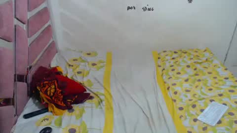 aleeinvein1 online show from May 5, 1:08 am