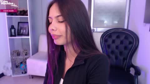 Alice in wonderland online show from April 15, 9:04 pm