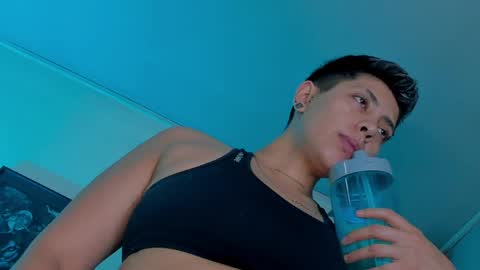 Alejandra online show from March 31, 3:06 am