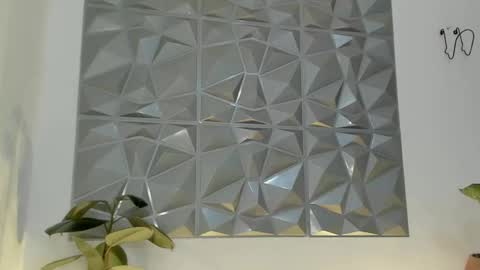 aleja_r01 online show from March 13, 4:14 am