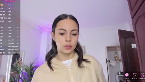 Alejandra online show from February 13, 11:28 am