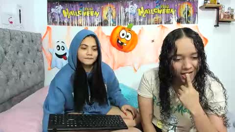 alejandra_evanss online show from October 30, 3:31 am