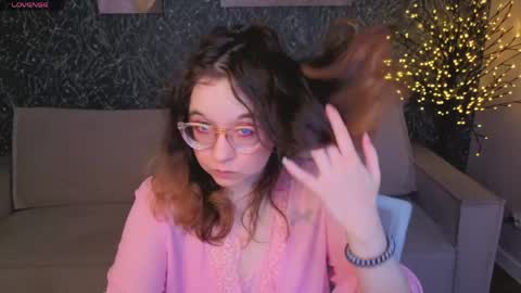 Aleks online show from April 28, 1:25 am