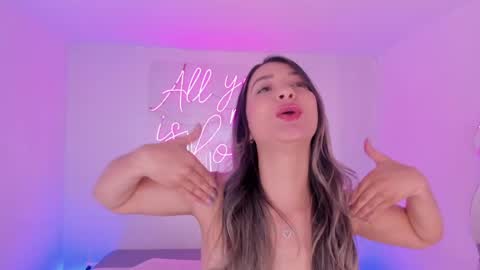 Aleksandra  online show from April 9, 1:05 pm