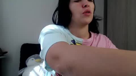 Snapshot of aleska_bell69 chatting on October 18, 1:47 pm Aleska online show from October 18, 1:47 pm