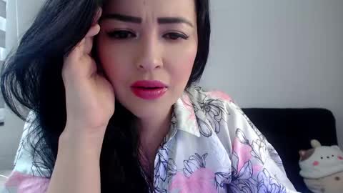 Snapshot of aleska_bell69 chatting on October 19, 5:48 pm Aleska online show from October 19, 5:48 pm