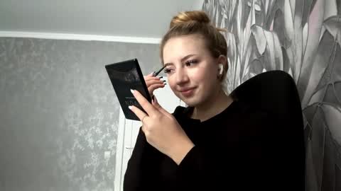 Betty online show from November 14, 10:15 am