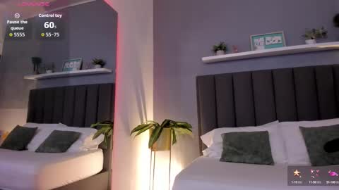 A L E S S I A online show from October 15, 8:11 pm