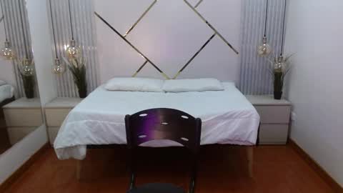 Alessia online show from September 9, 1:33 pm