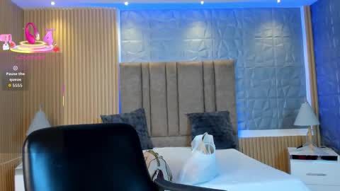 Alessia  Everyday From 0530 to 1430 Col Time online show from October 3, 3:28 pm