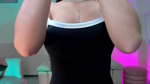 Alessia  online show from January 24, 8:43 pm