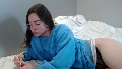 Alessia Snow online show from December 1, 3:59 pm