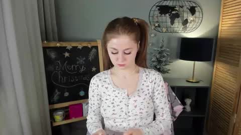 alettablacck online show from December 14, 1:22 am