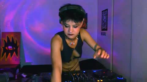 Alex online show from October 9, 4:27 am