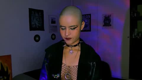 Alex online show from January 15, 1:00 am