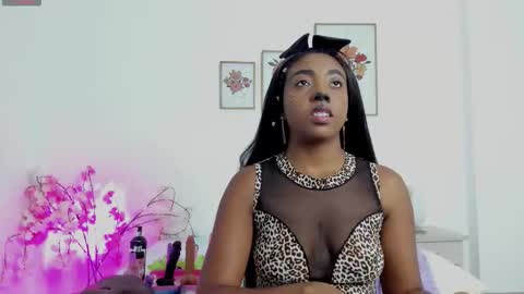 Snapshot of alexa_cortes23 chatting on October 22, 11:04 am alexa_cortes23 online show from October 22, 11:04 am