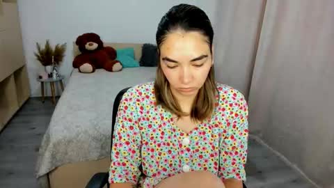 Snapshot of alexa_dolly chatting on October 15, 8:17 am Alexa online show from October 15, 8:17 am