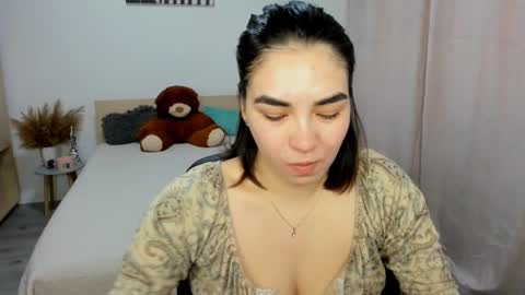 Snapshot of alexa_dolly chatting on February 26, 7:23 am Alexa online show from February 26, 7:23 am