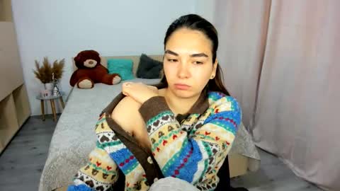 Snapshot of alexa_dolly chatting on October 4, 7:25 am Alexa online show from October 4, 7:25 am