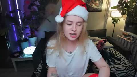 alexa_pirs online show from December 15, 3:17 pm