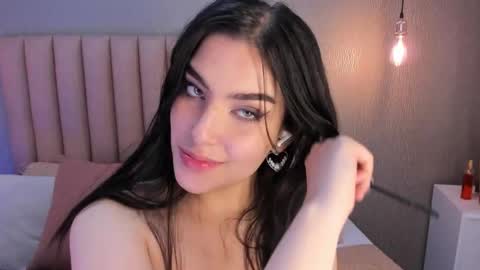 Alexa Thaylor online show from September 24, 3:00 pm