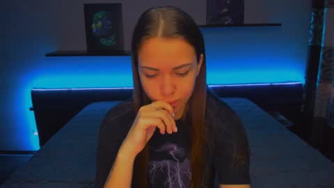 angel online show from December 31, 3:01 am