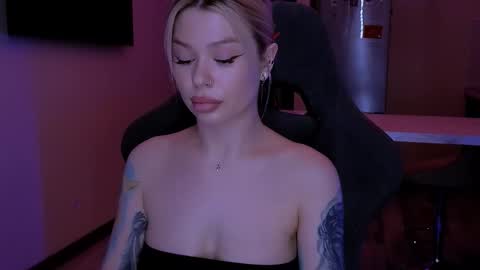 Alexa Mason online show from January 11, 1:43 am