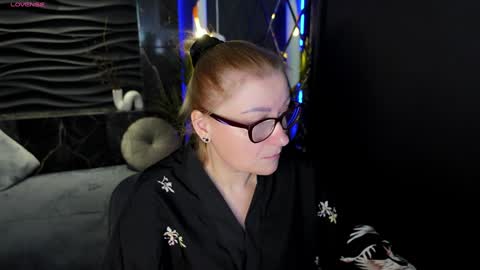 Alexandra online show from December 6, 5:42 am