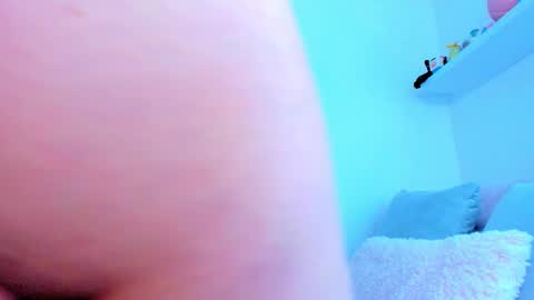 Alexiis 3 online show from September 12, 3:30 pm