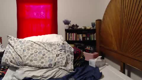 Alexis online show from February 25, 3:09 pm