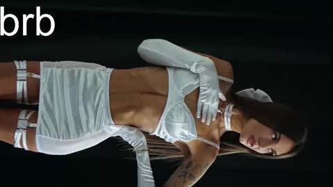 Alexis   Mon Tue Wed Thu Fri 7 GMT 0100am-0700am  online show from October 7, 8:24 pm