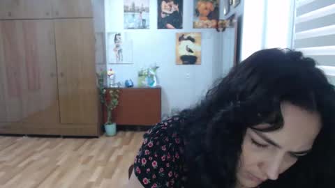 AlexisMillers online show from September 14, 8:23 am