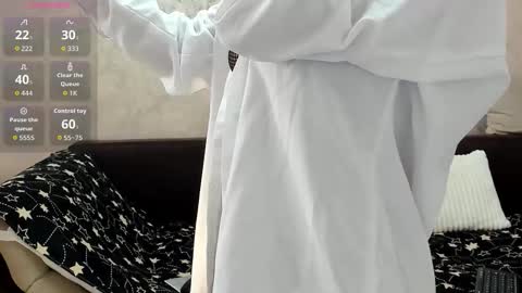 Snapshot of alexya_kat chatting on October 17, 6:27 am alexya_kat online show from October 17, 6:27 am