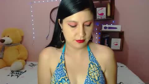 alixia online show from February 2, 11:59 pm