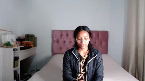 Alia  online show from October 3, 1:05 pm