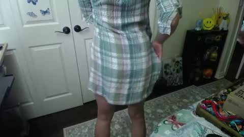 Alice Asks online show from December 16, 11:32 pm